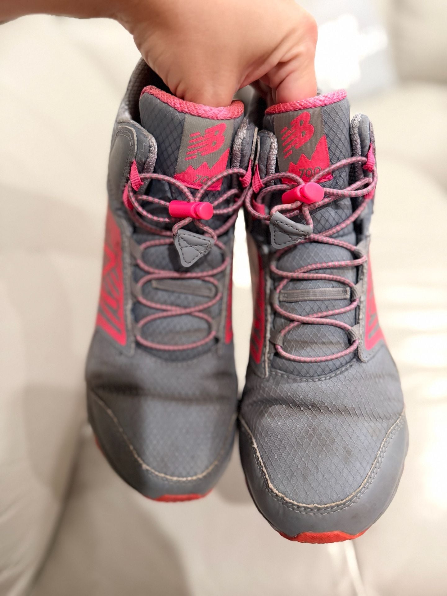 New Balance 700v1 Size 5 Gray Pink Hiking Shoes 3