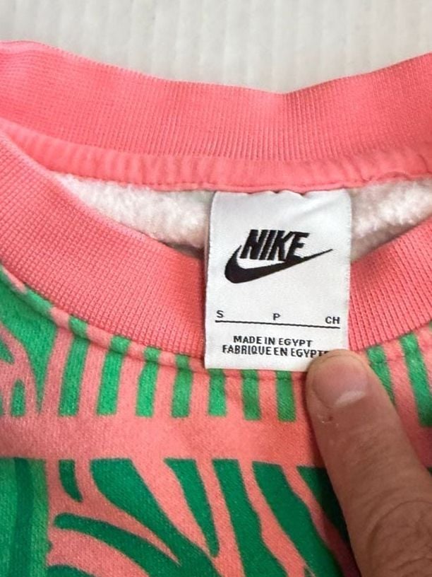 Nike Club Fleece Trippy Safari Sweatshirt Size S Green Pink Crewneck 3