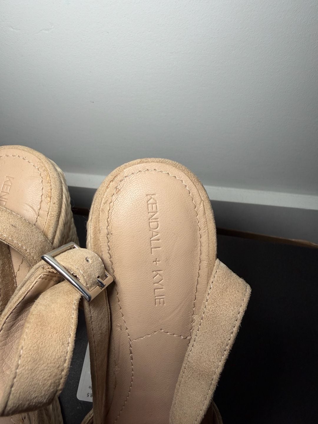 Kendall + Kylie Gwenn Wedge Size 7 M Nude Suede Bow Espadrille 3