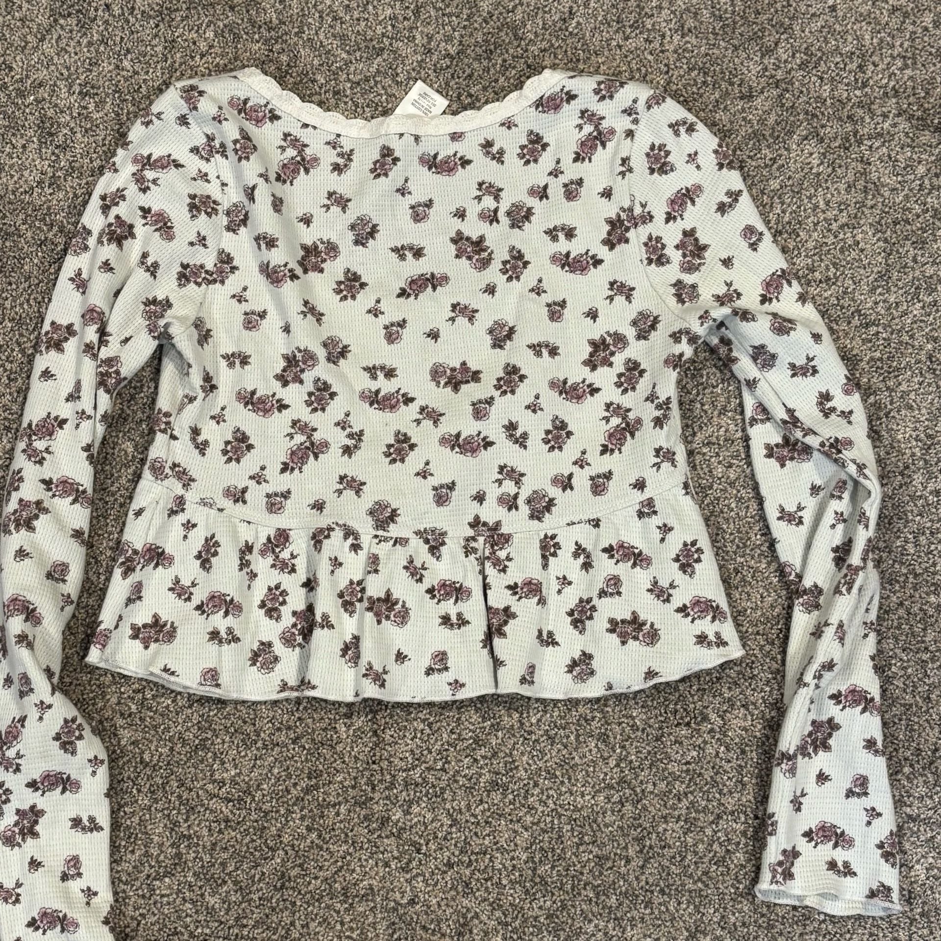 Kirious LA Floral Waffle Knit Top Size S Long Sleeve 11