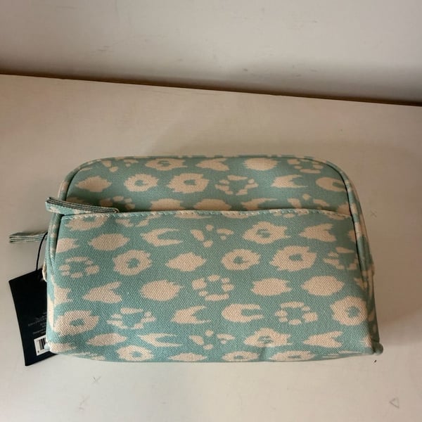 Gartner Studios Accessory Pouch Blue Leopard Print Cosmetic Bag NWT