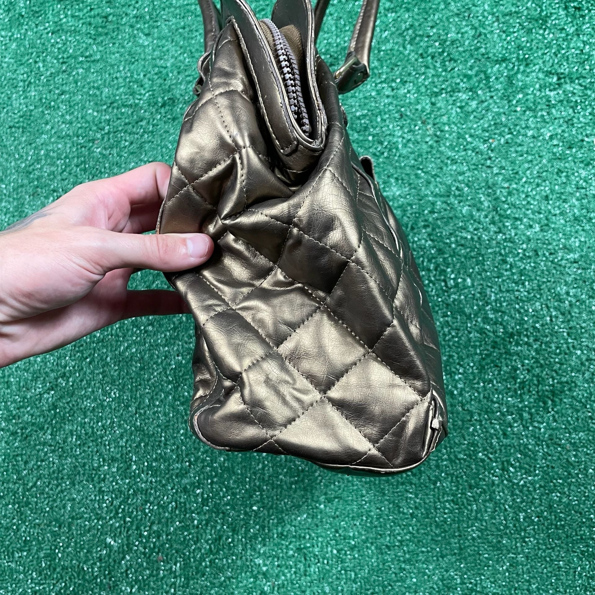 Unbranded Quilted Metallic Bronze Faux Leather Shoulder Handbag 4