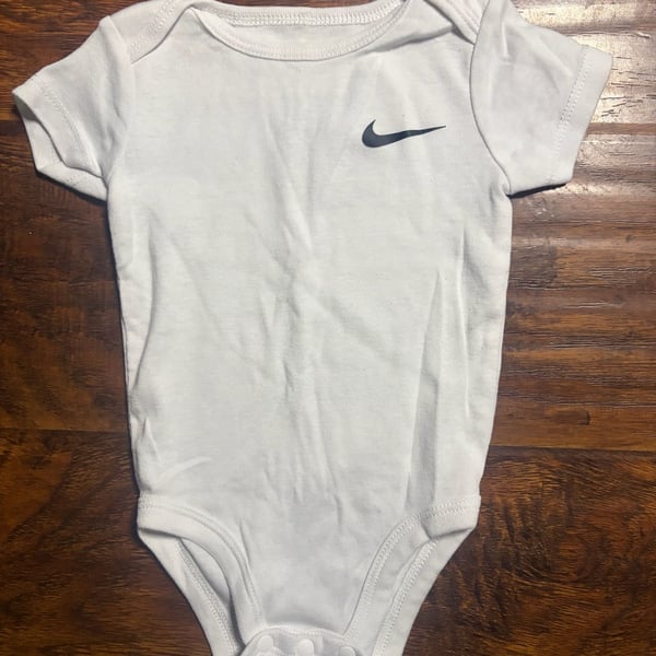Nike Bodysuit Size 9M White Short Sleeve