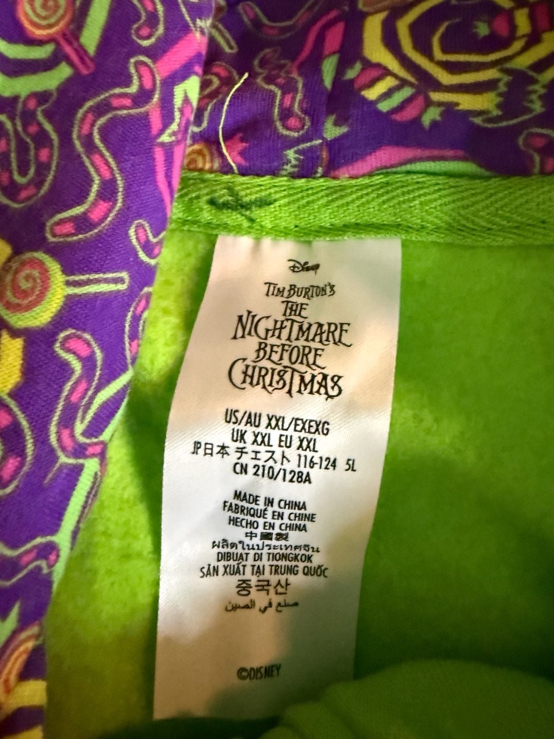NWT Disney Oogie Boogie Bash 2025 Zip Up Hoodie Size XXL 6