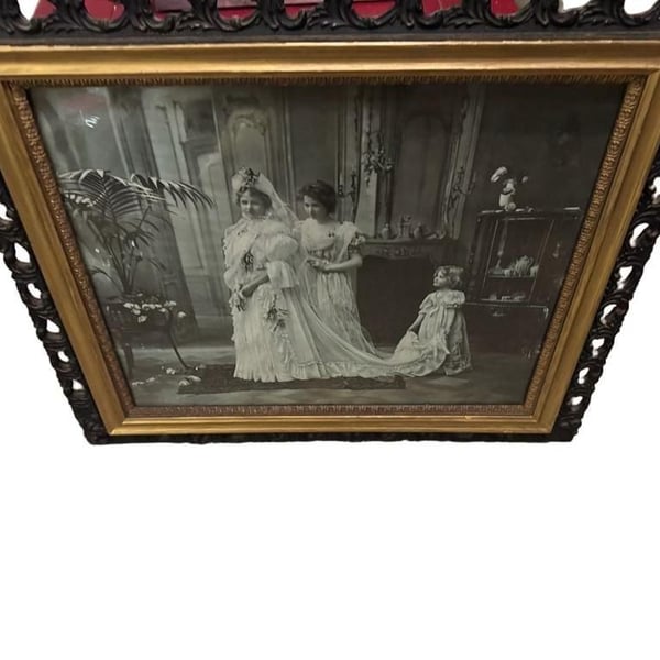 Vintage Victorian Wedding Theme Gold Art Frame