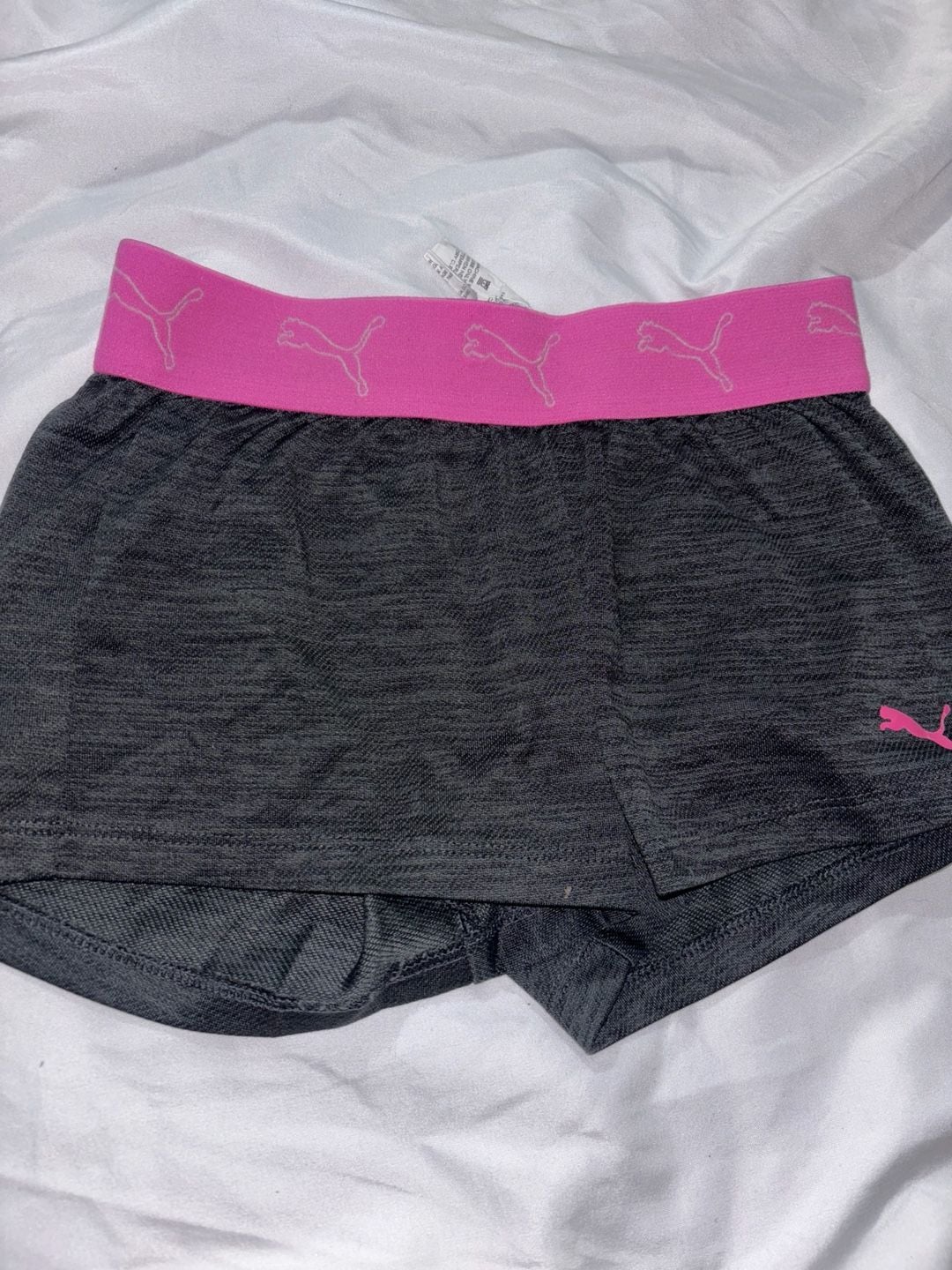 Puma Athletic Shorts Size XXS 3/4 Grey Pink Logo 4