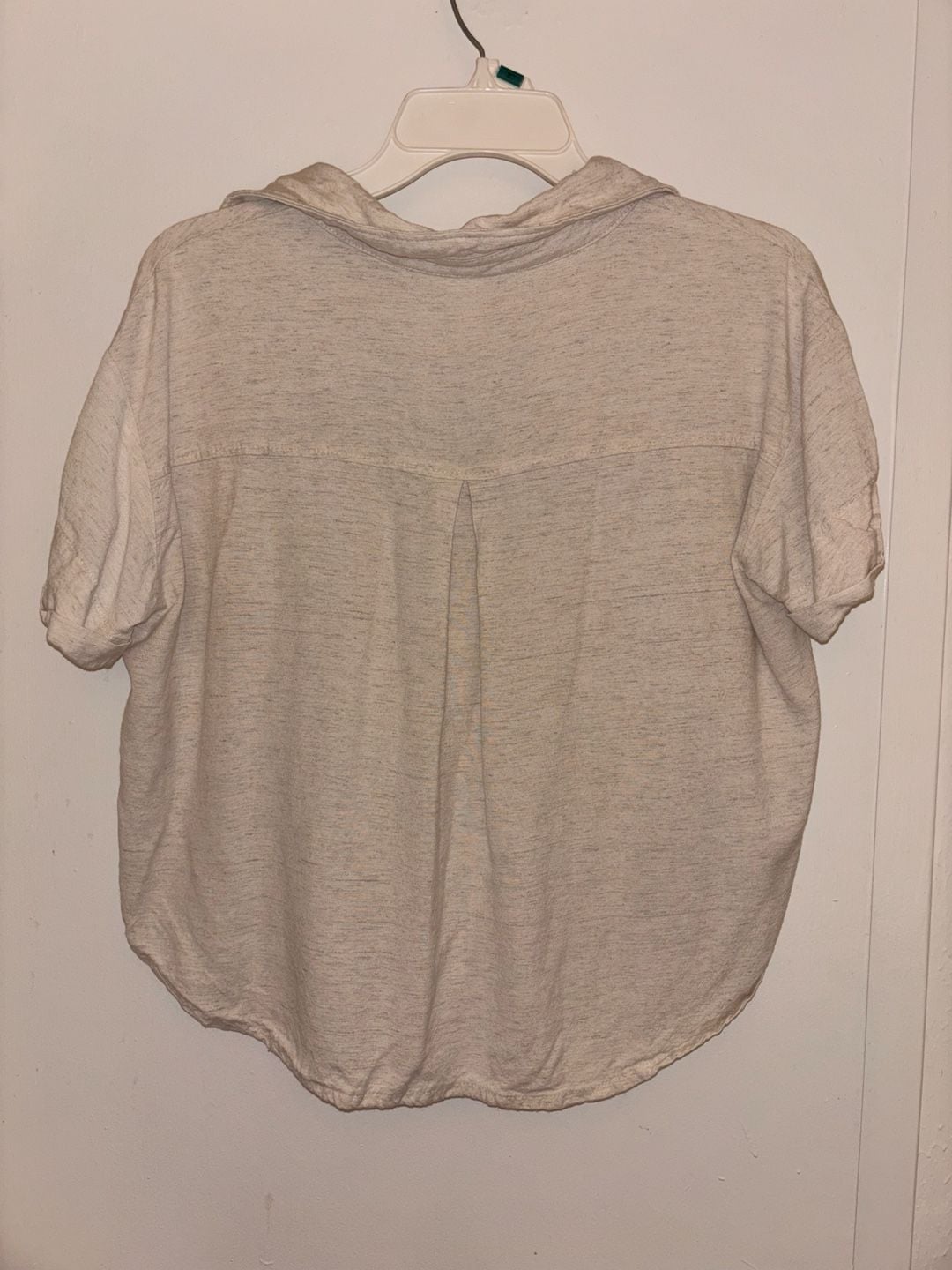 Altar'd State Short Sleeve Button Down Shirt Size S Beige Marled 3