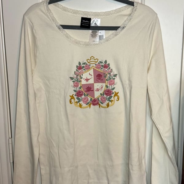 NWT Disney Parks Her Universe Princess Crest Long Sleeve Size 2X