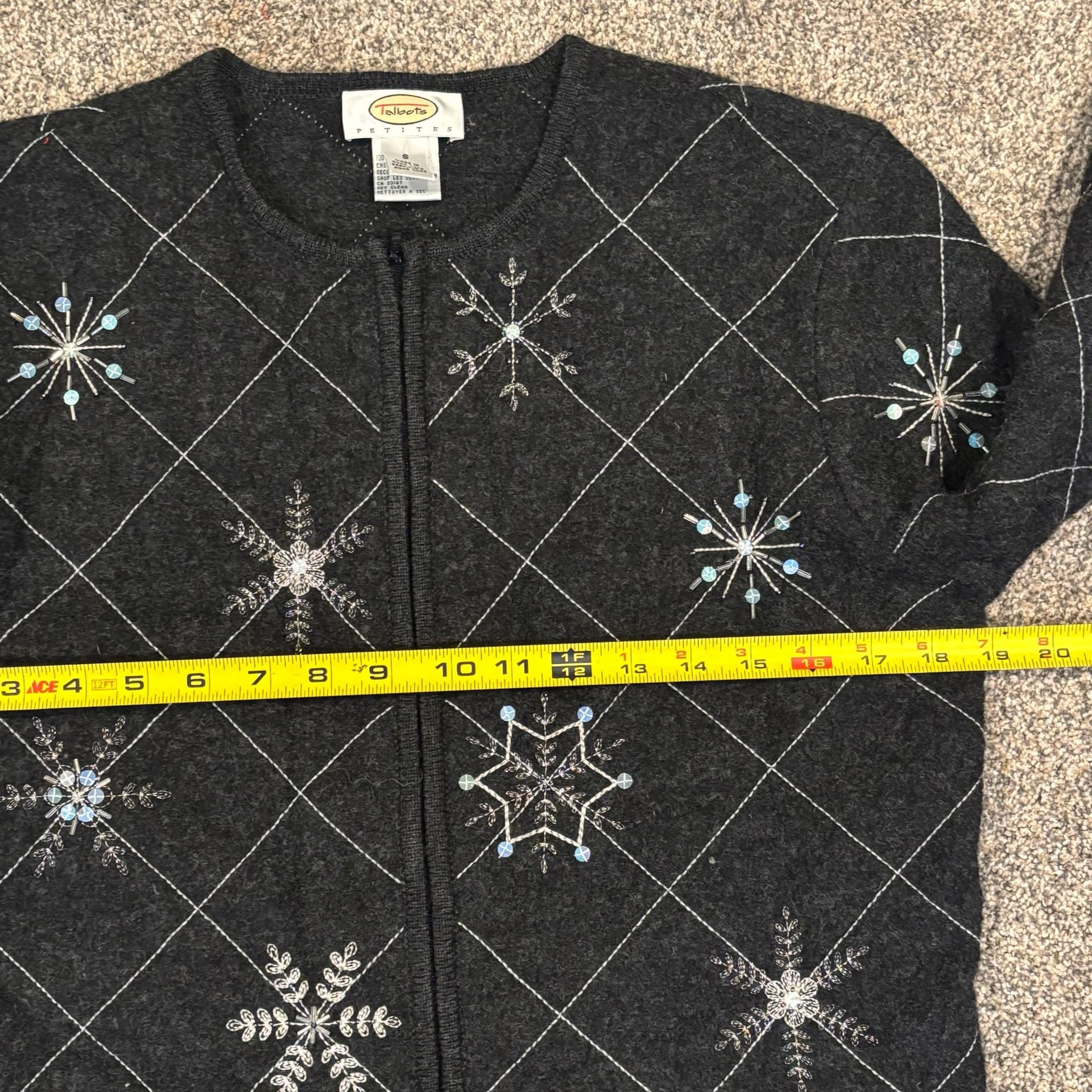 Talbots Cardigan Size PS Gray Wool Beaded Snowflake Zip 7