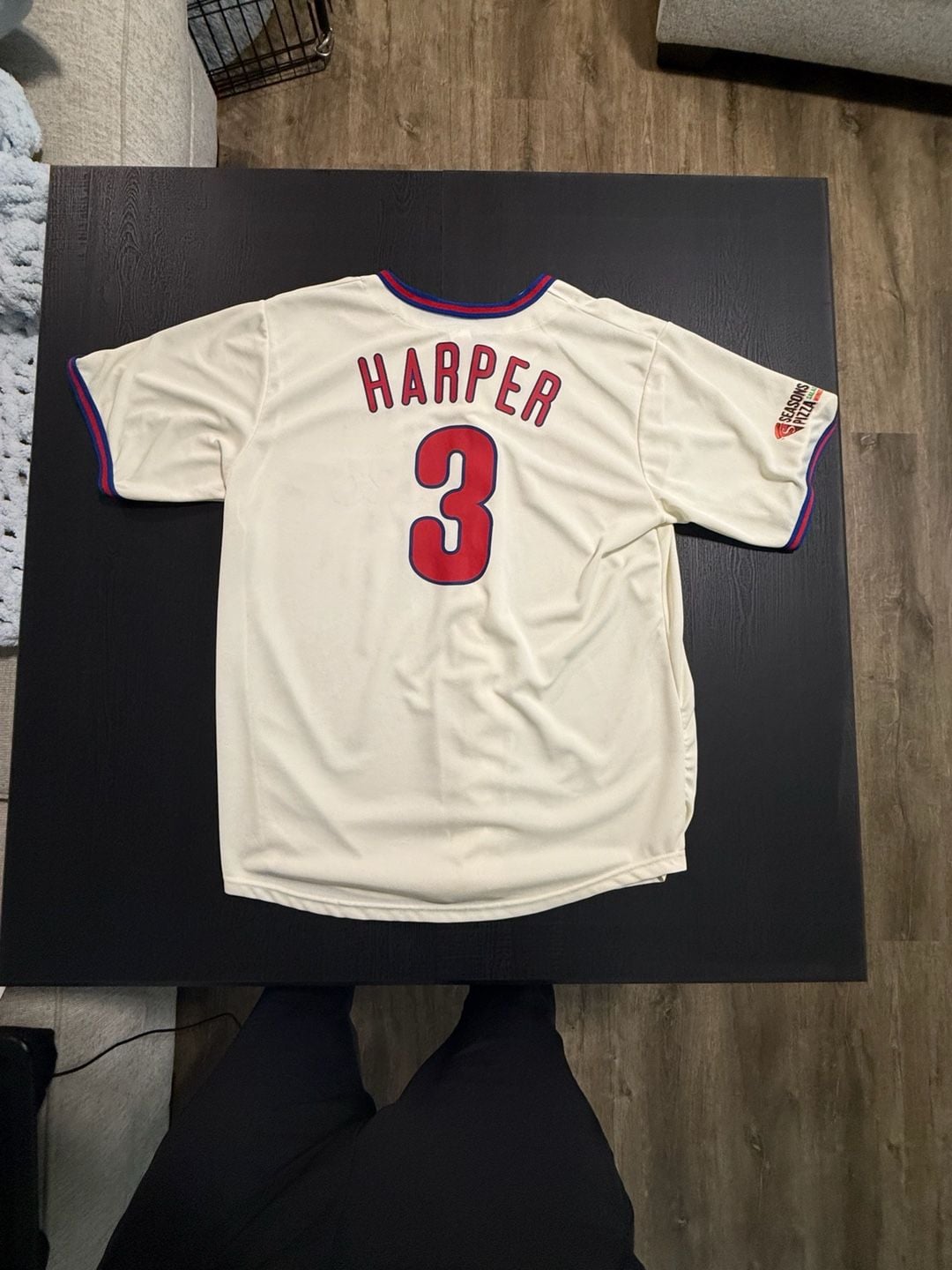Philadelphia Phillies Bryce Harper Replica Jersey – Men’s Small – Cream 3