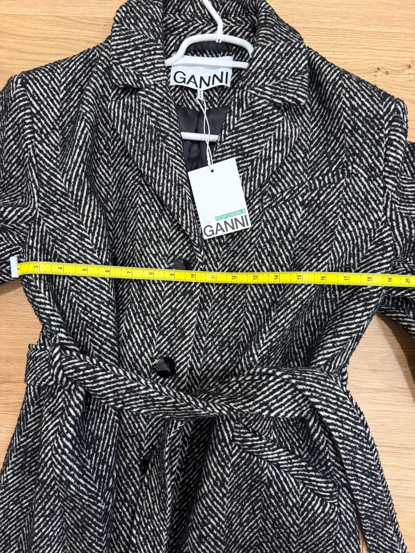 Ganni Herringbone Belted Coat Size 38 Black White Wool Blend 6