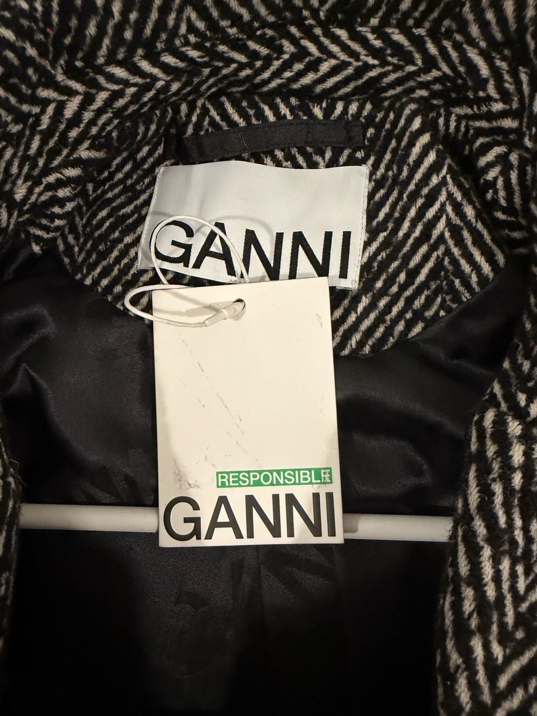 Ganni Herringbone Belted Coat Size 38 Black White Wool Blend 9