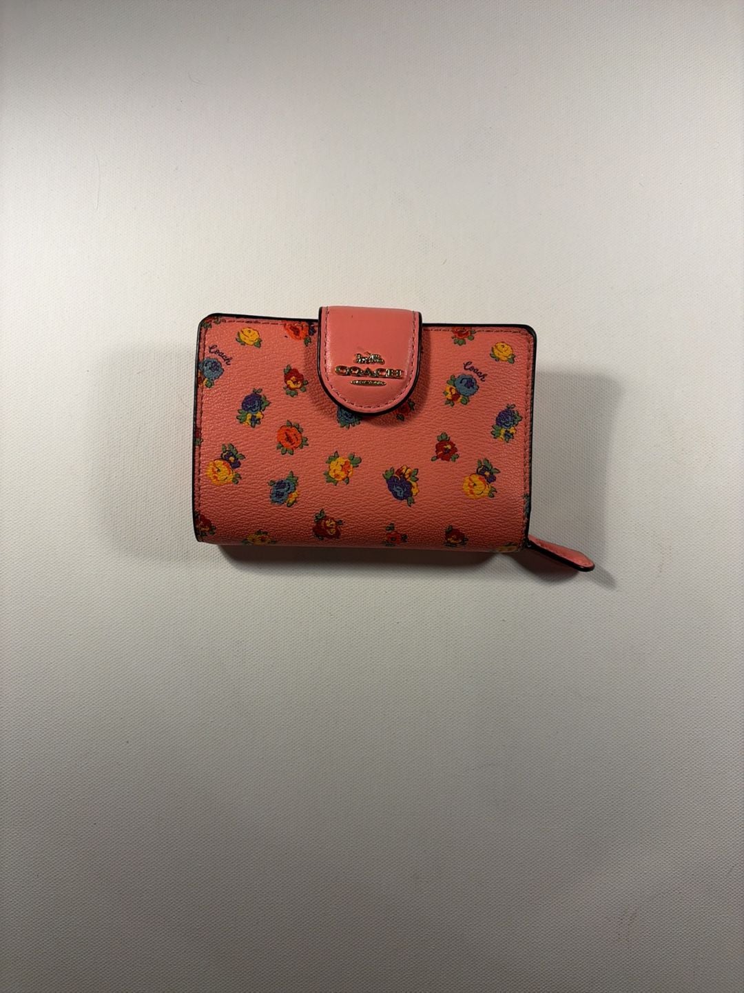 Coach Medium Corner Zip Wallet Vintage Rose Print 2