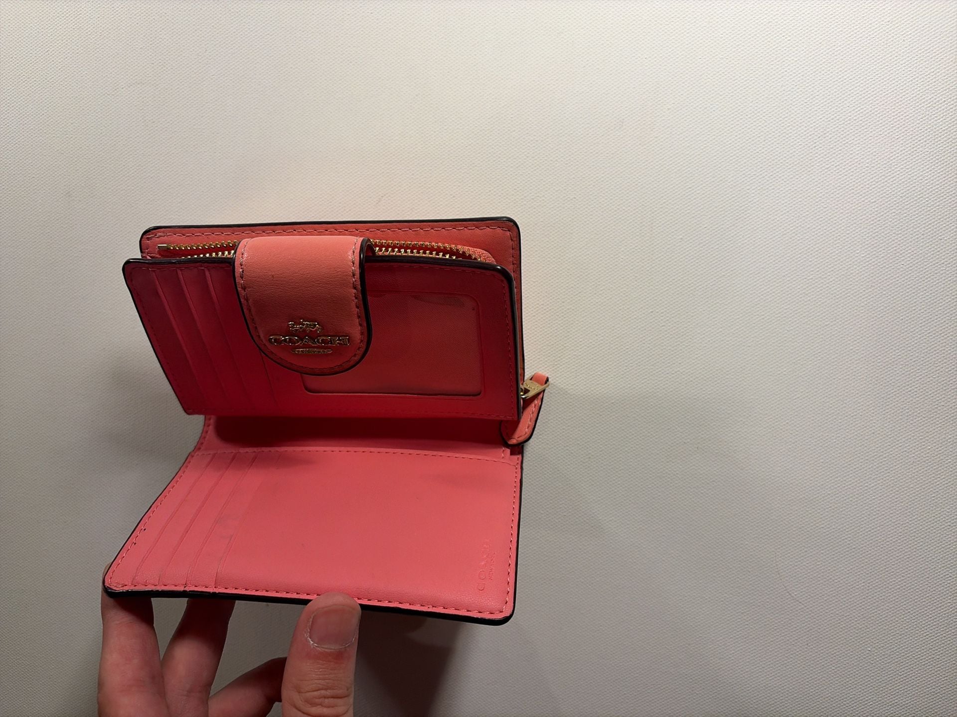 Coach Medium Corner Zip Wallet Vintage Rose Print 5