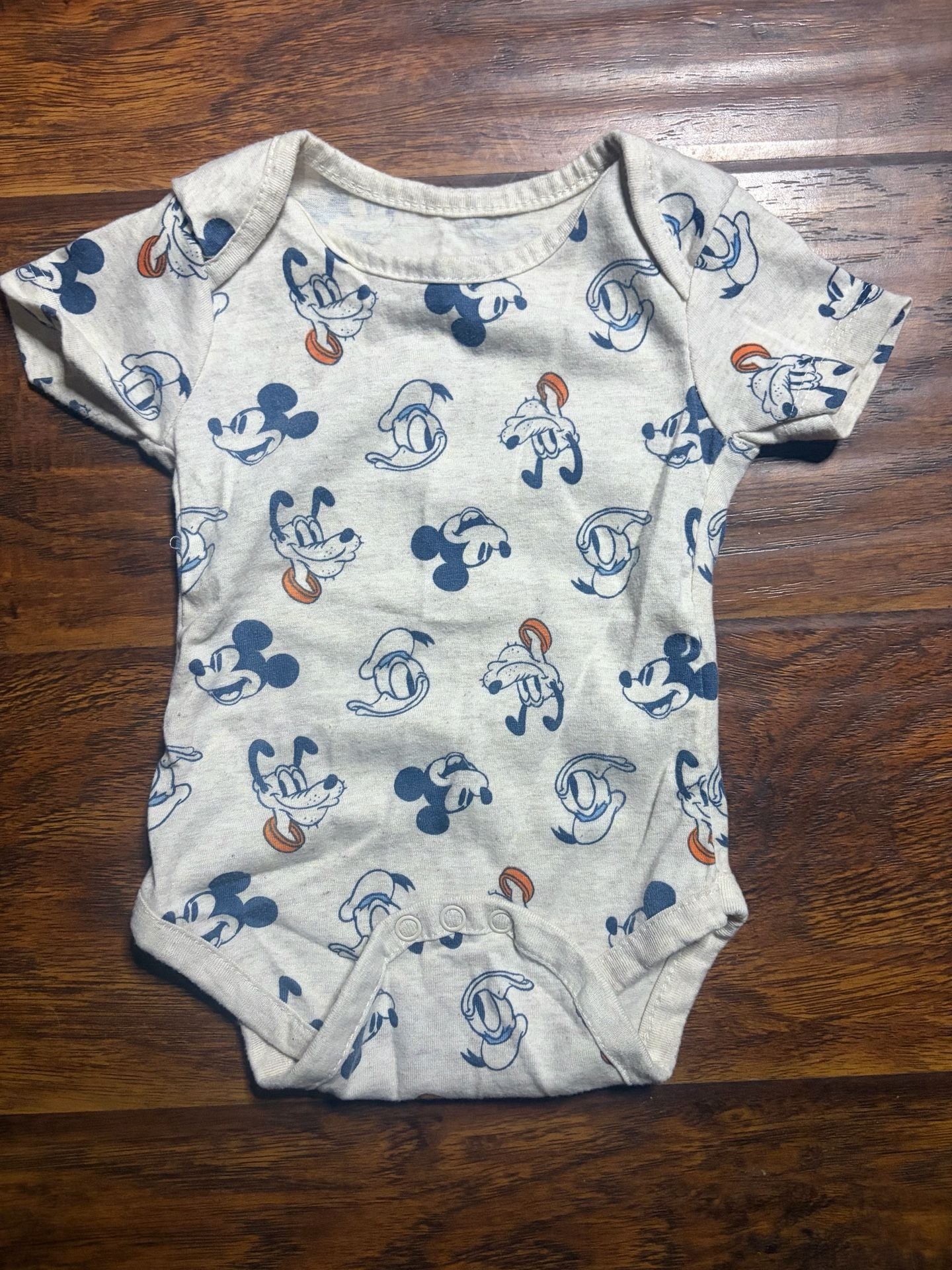 Disney Baby Bodysuit Size 3/6M Mickey Donald Goofy 1