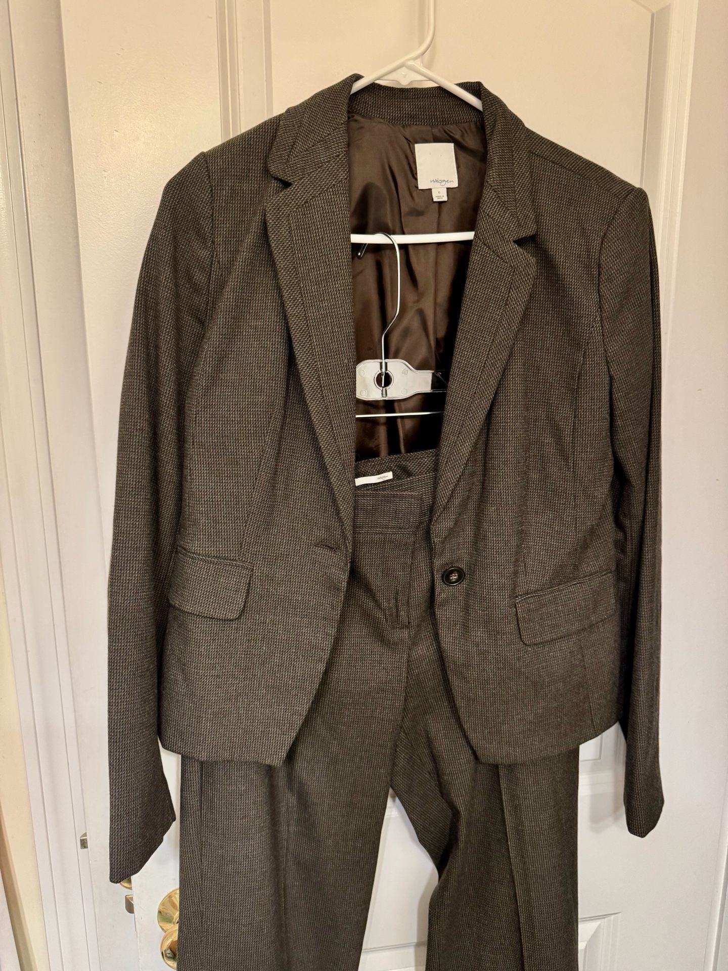 Halogen Taylor Fit Pantsuit Size 6 Brown Micro-Houndstooth 1