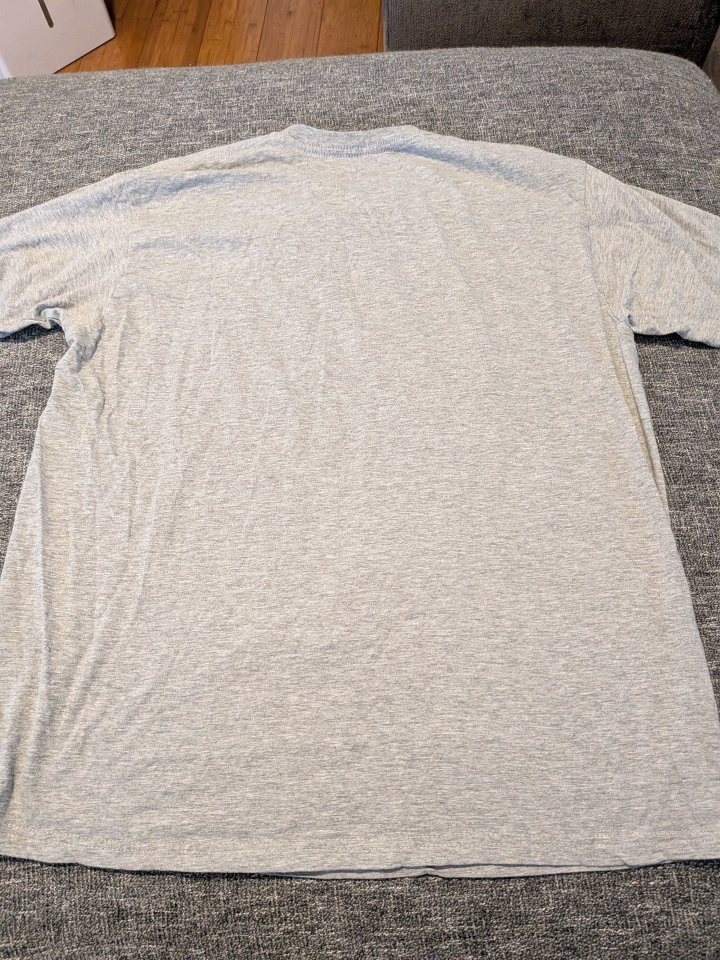 A Minecraft Movie T-Shirt Size M Gray Graphic Tee 4