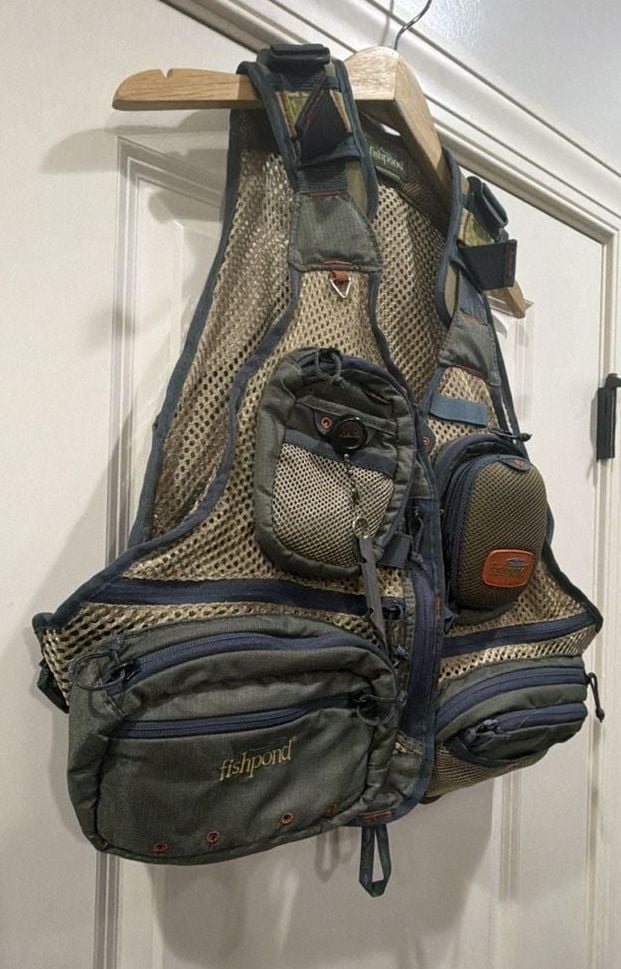 Fishpond Sagebrush Mesh Fly Fishing Vest Green 4