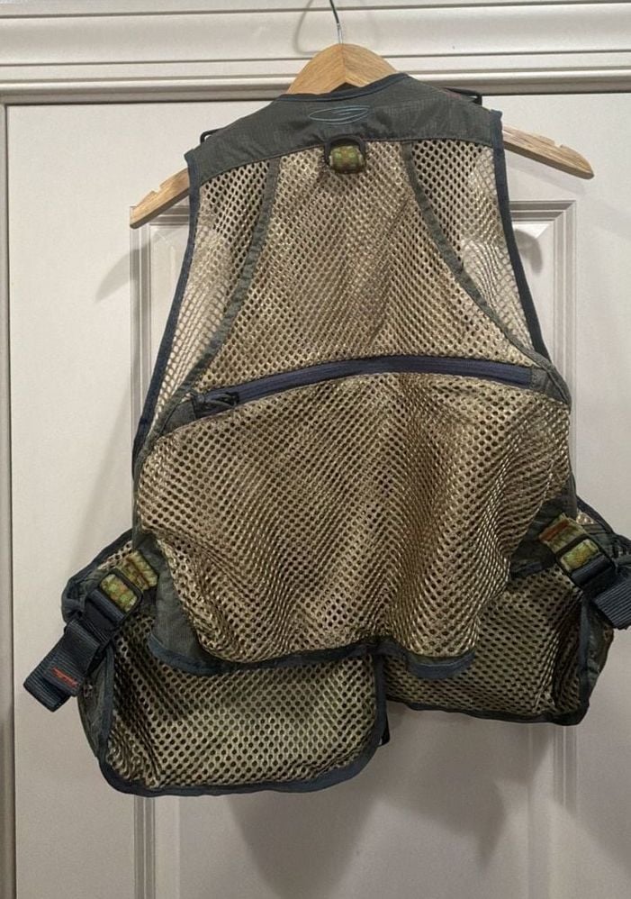 Fishpond Sagebrush Mesh Fly Fishing Vest Green 7