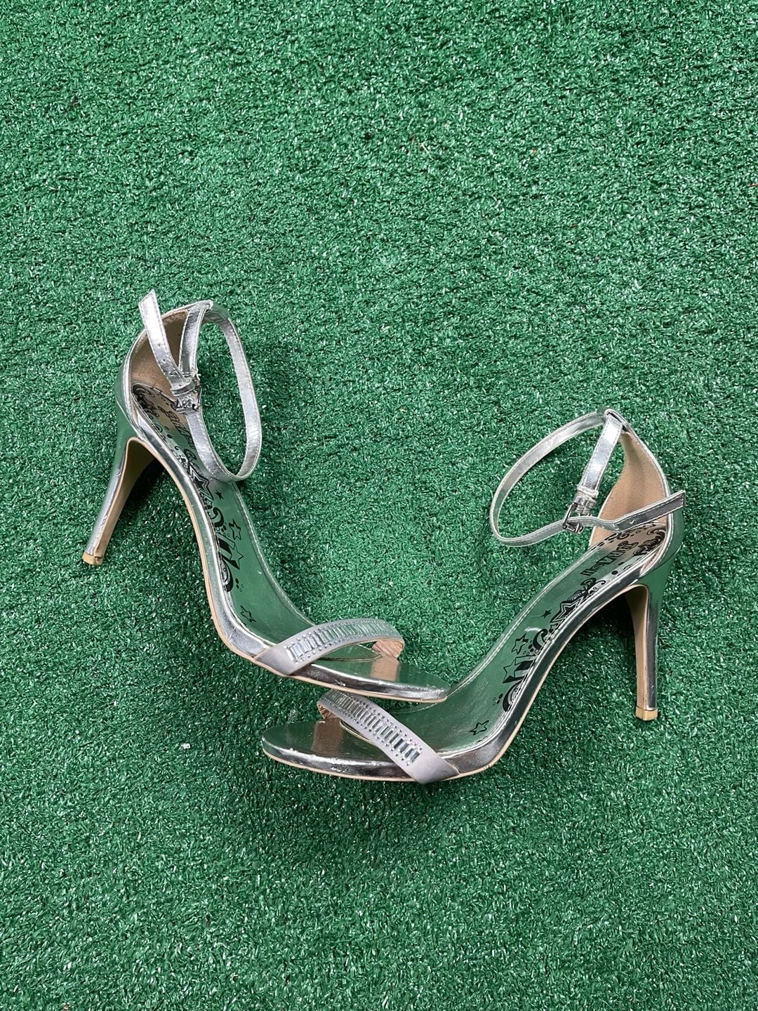Brash Heeled Sandals Size 9.5W Silver Rhinestone Ankle Strap Stilettos 2