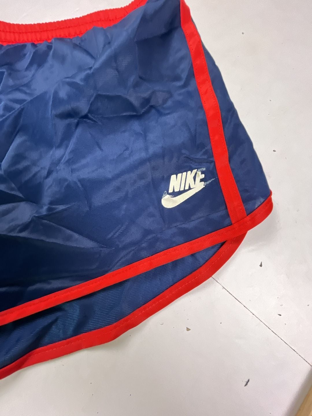 Nike Vintage Sprinter Running Shorts Size Large Blue Red Nylon USA OF 3