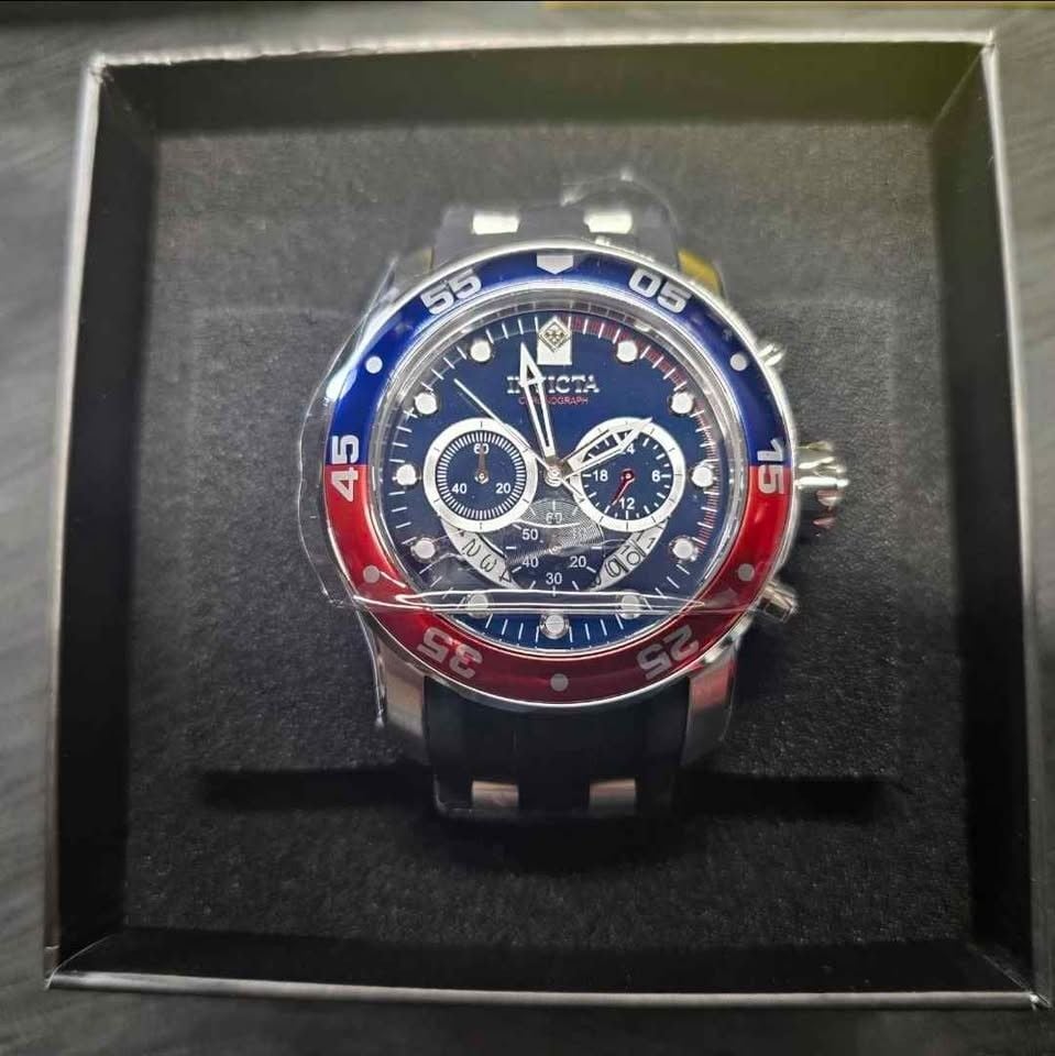 Invicta Pro Diver Chronograph Watch Blue Dial Pepsi Bezel 2