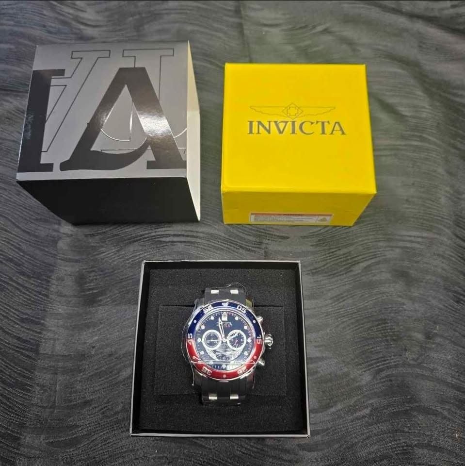 Invicta Pro Diver Chronograph Watch Blue Dial Pepsi Bezel 4