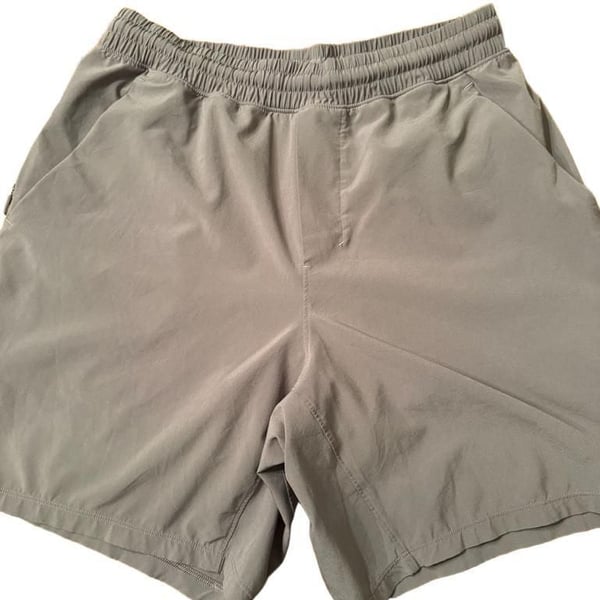 Lululemon Pace Breaker Short Size S Gray Athletic mens with liner h1574