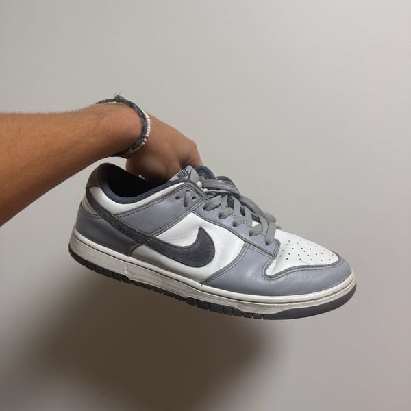 Nike Dunk Low Retro SE Light Carbon Size 10 White Grey Sneakers