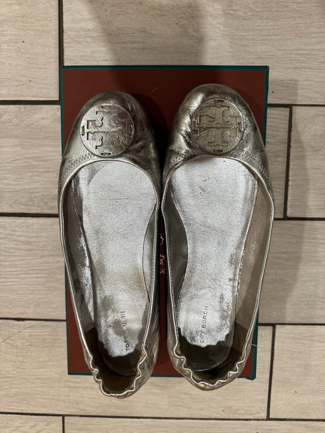 Tory Burch Minnie Travel Ballet Flats Silver Leather 11