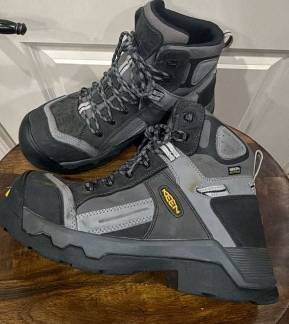 Keen Utility Waterproof Work Boots Size 9 EE Gray Black 9