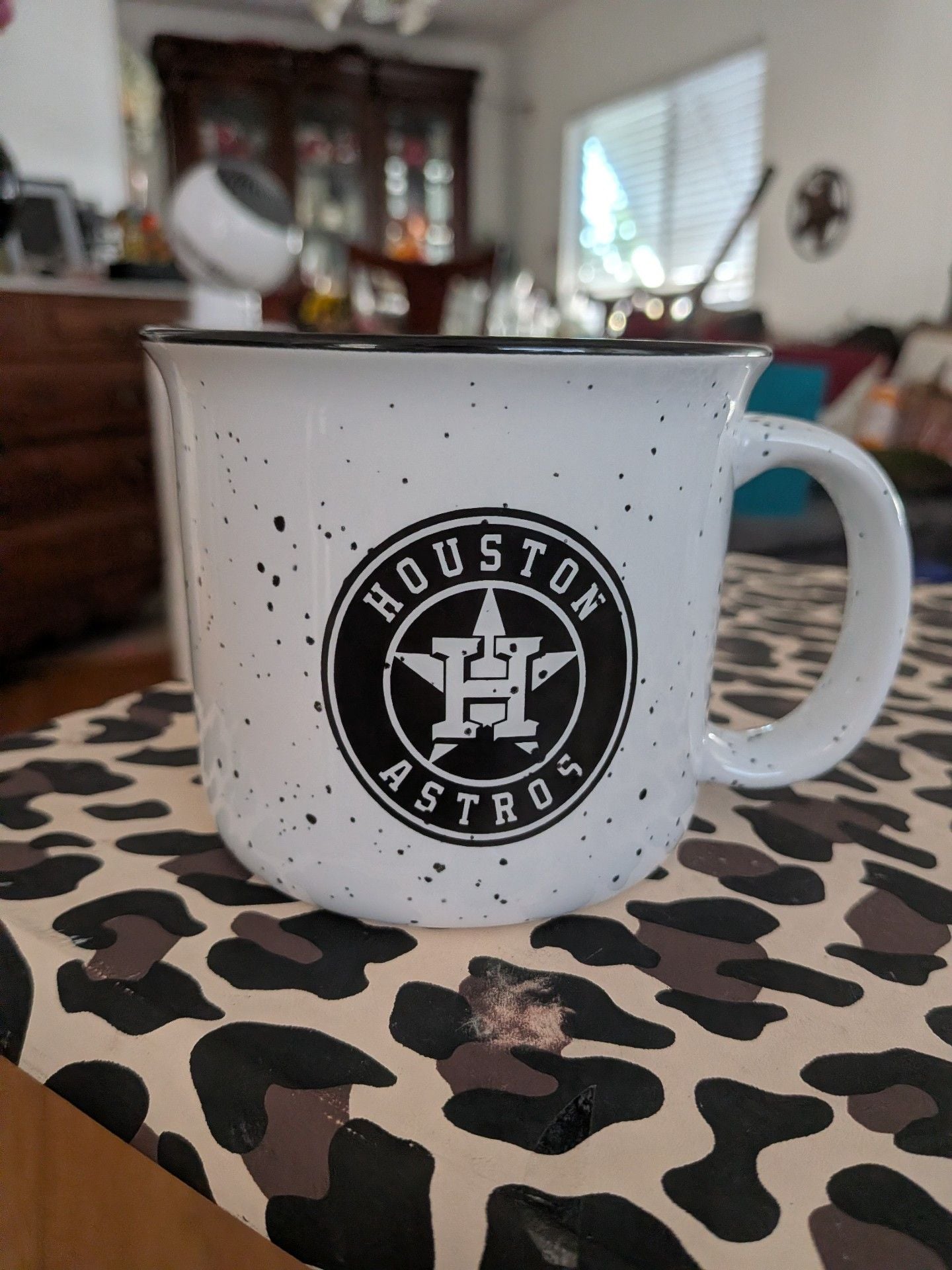 Houston Astros Ceramic Campfire Coffee Mug Black White Speckled 1