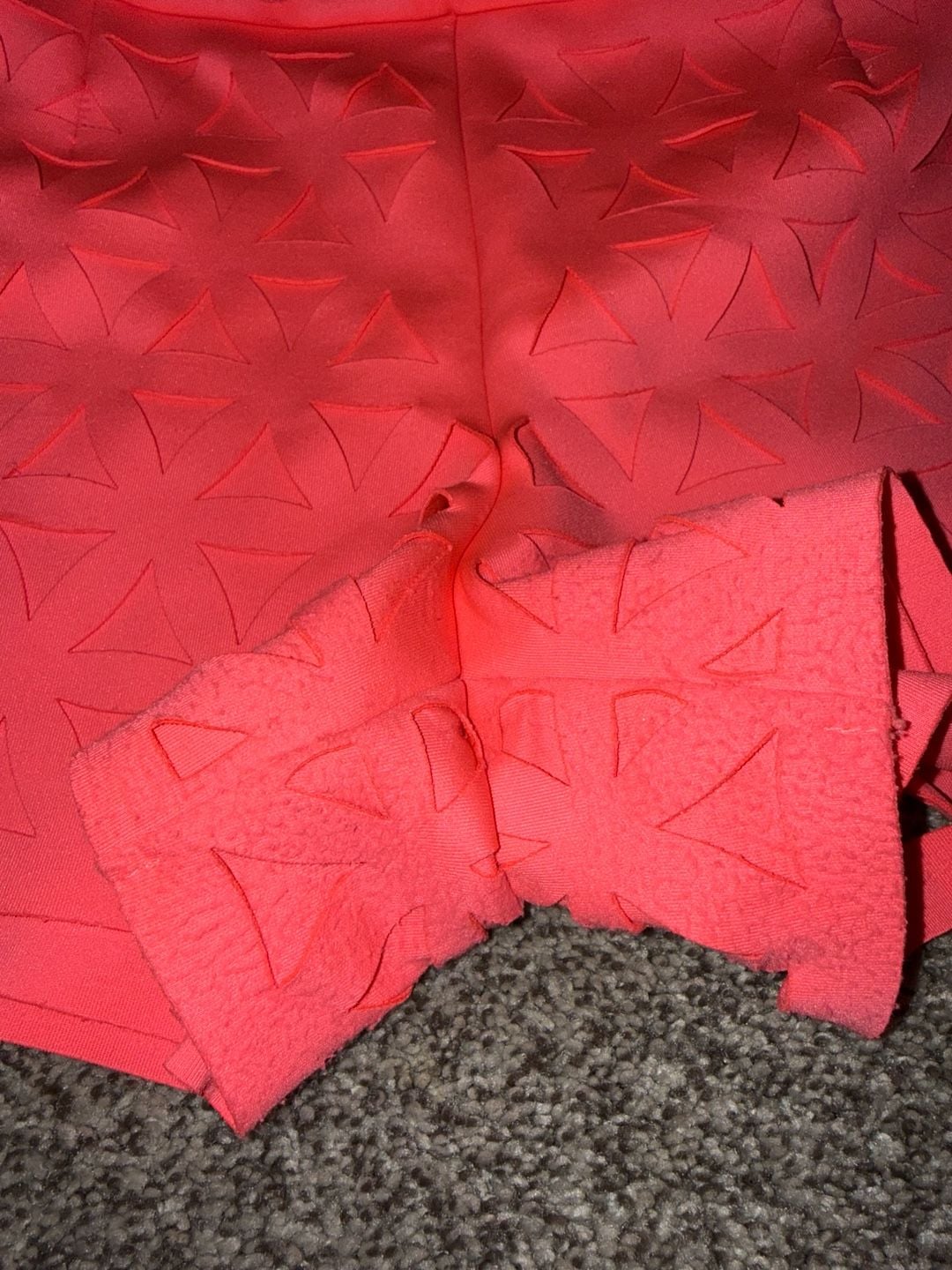 Lilly Pulitzer Lorna Laser Cut Short Size 2 Pink Geometric 4