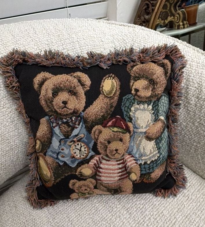 Dakotah Teddy Bear Family Tapestry Decorative Throw Pillow 1
