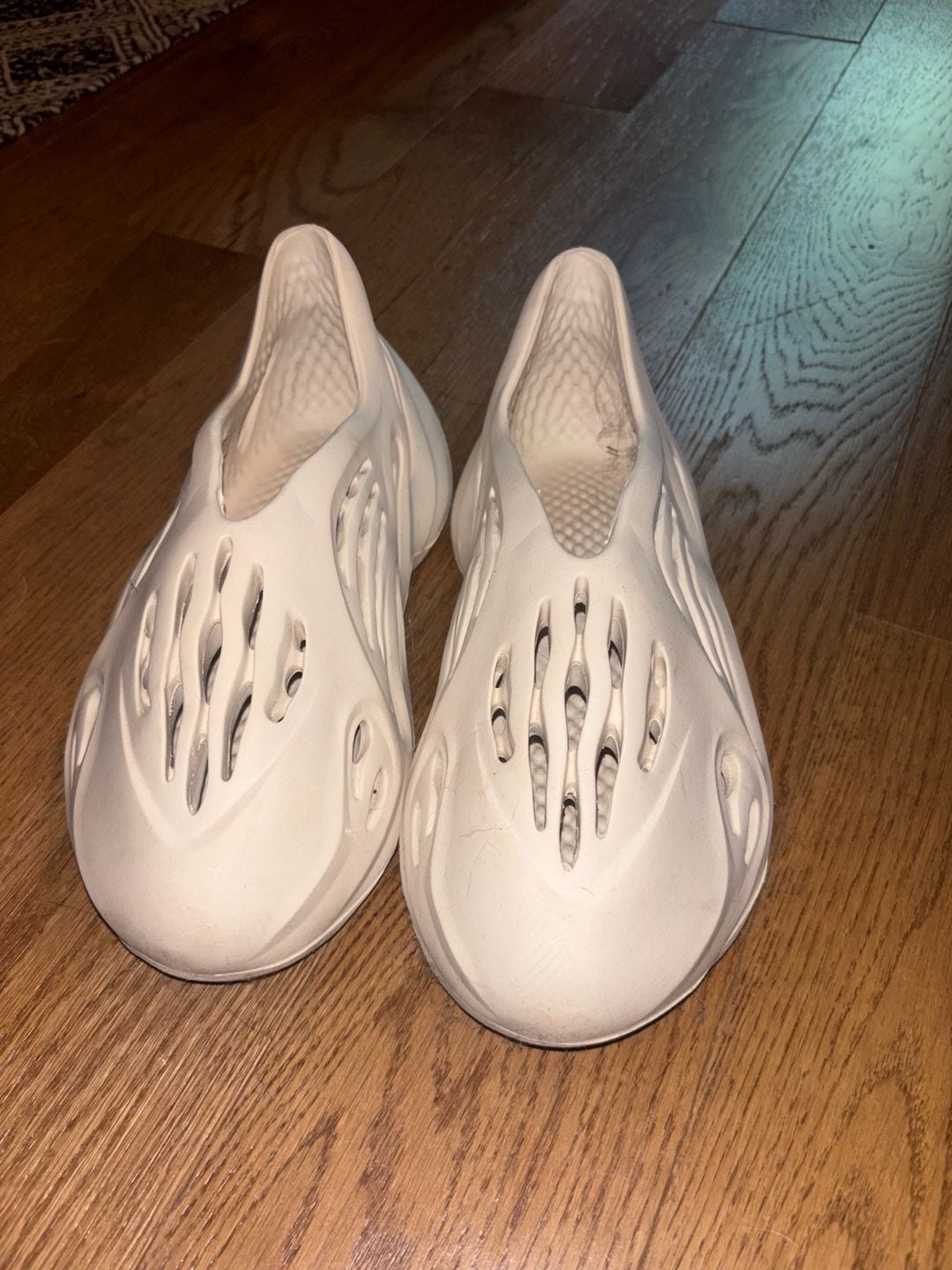Adidas Yeezy Foam RNNR Ararat Sand Slippers 2