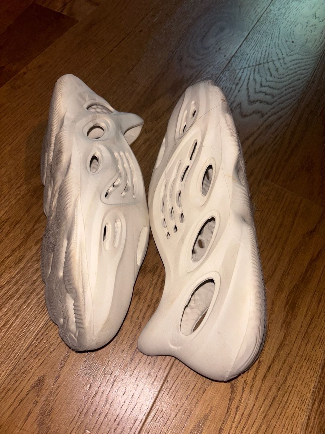 Adidas Yeezy Foam RNNR Ararat Sand Slippers 4