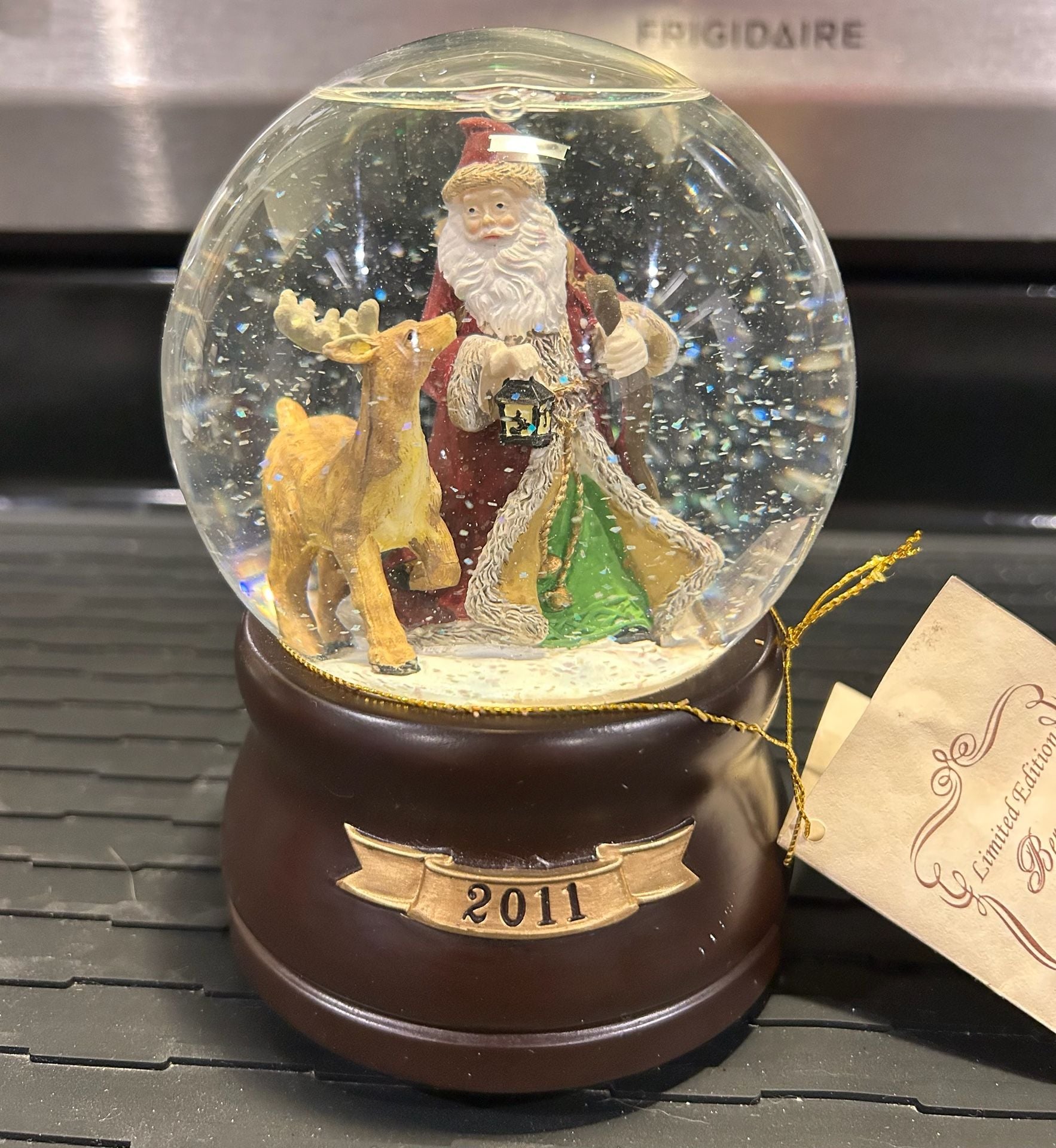 Bernard Klaus Collection 2011 Santa And Reindeer Musical Snow Globe 1