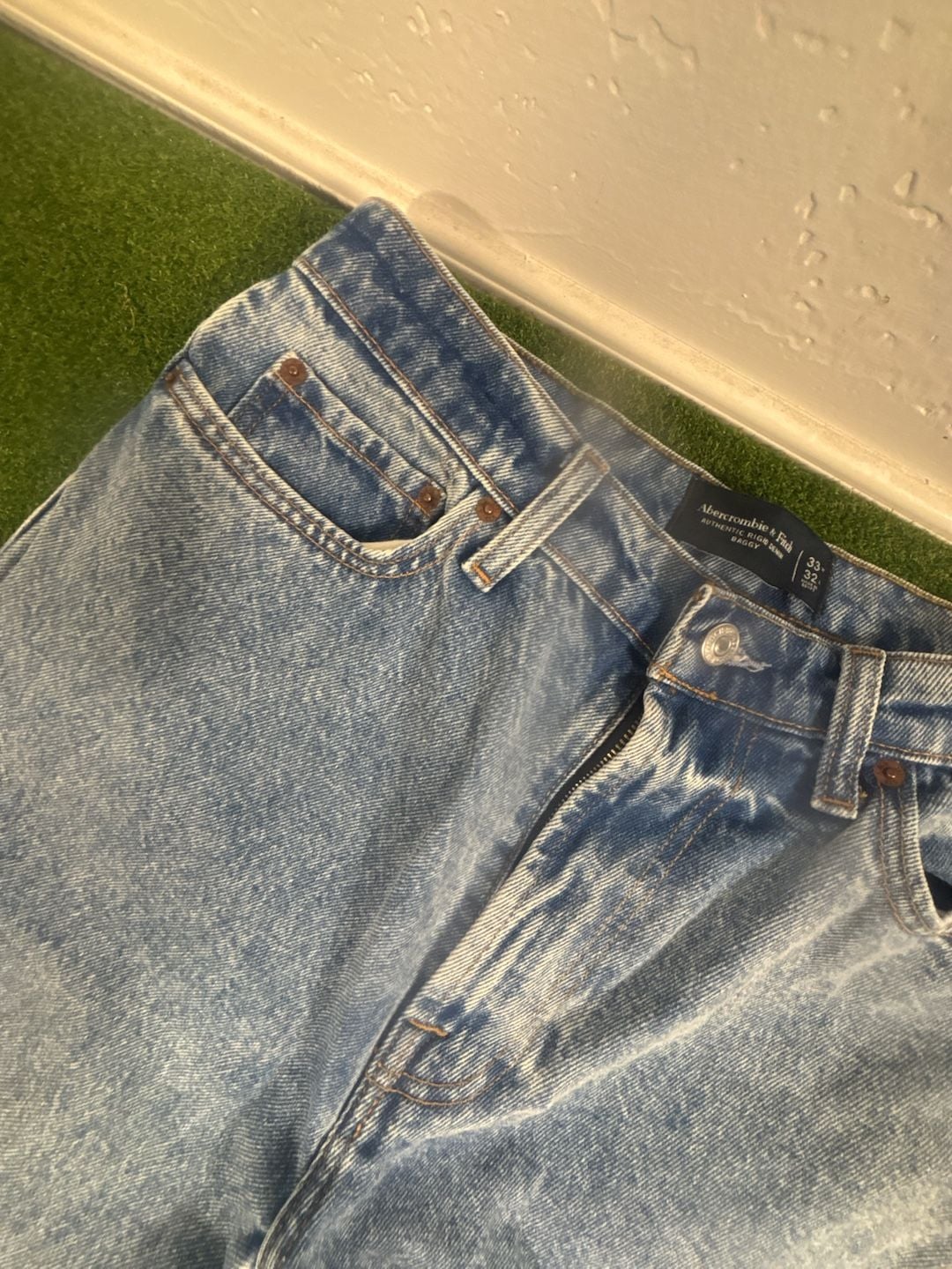 Abercrombie & Fitch Authentic Rigid Denim Baggy Size 33x32 Light Wash Jeans 3