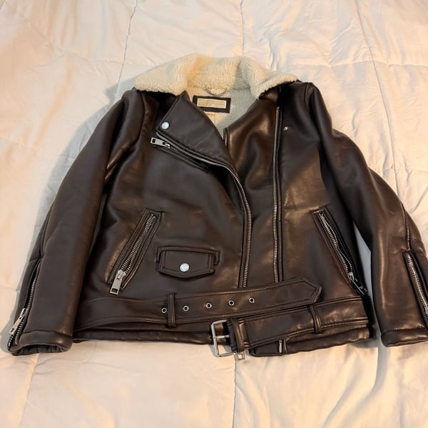 NEW with out tags MICHAEL MICHAEL KORS Faux-Sherpa Collar Faux-Leather Moto Jacket Size L 