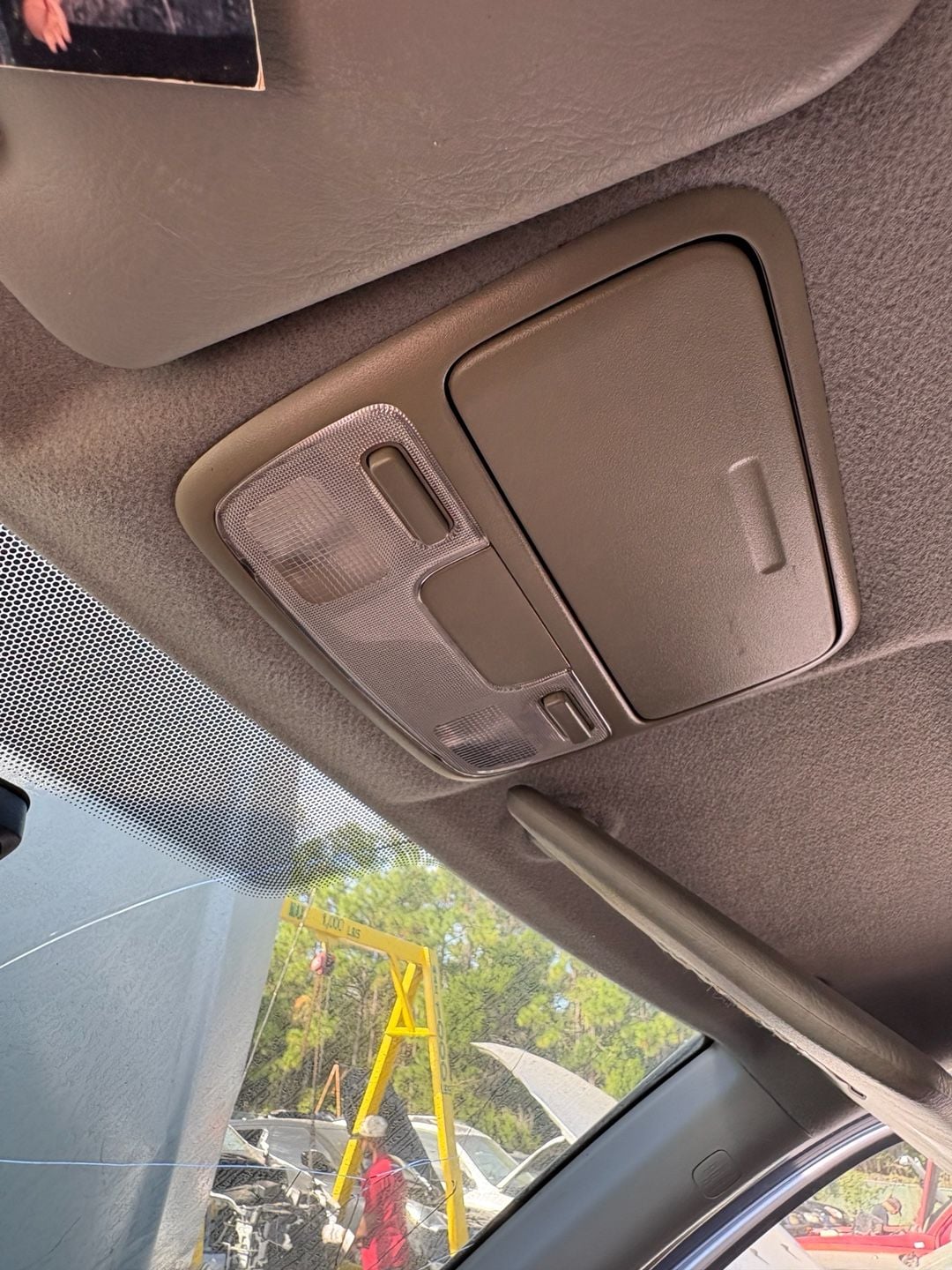 2002–2006 Honda CR-V Overhead Console Dome Map Light Gray Sunglasses Holder 8