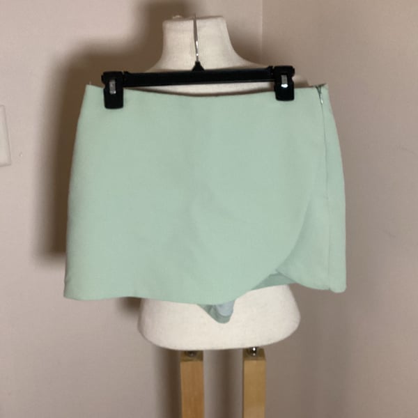 Zara Skort Size M Sage Green Wrap Skirt Shorts Tailored