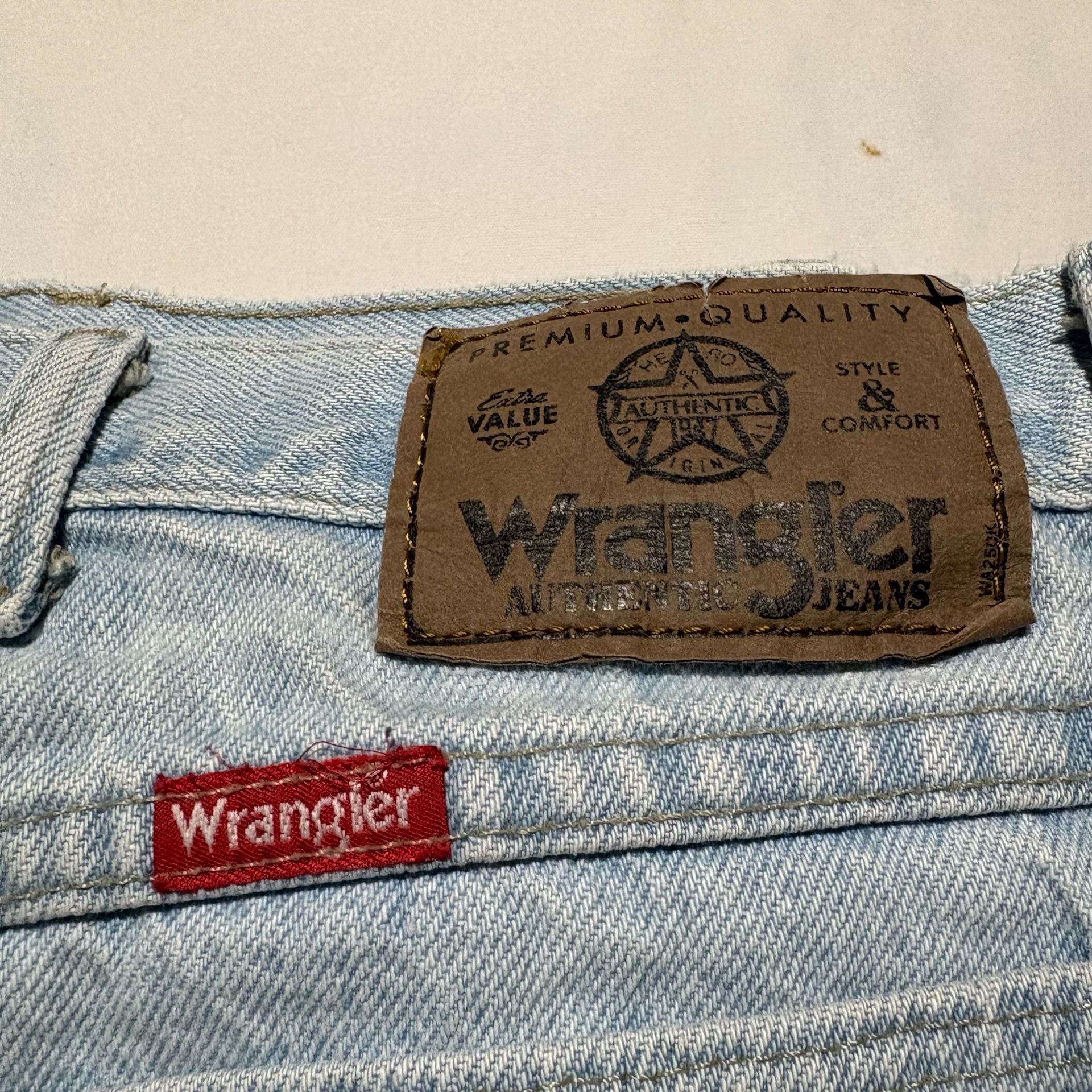 Lot Of 2 Vtg 90s Wrangler Jeans Men 40/28 Made in USA Light Wash  15