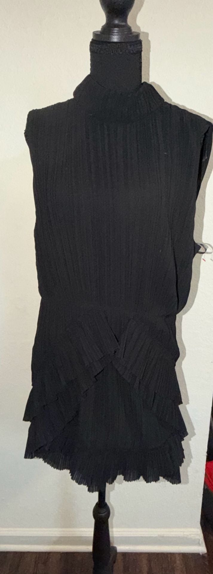 Lulus Pleated Mini Dress Size L Black 3