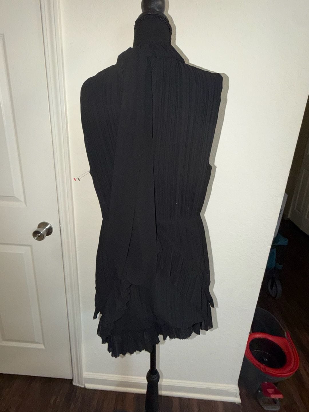 Lulus Pleated Mini Dress Size L Black 4