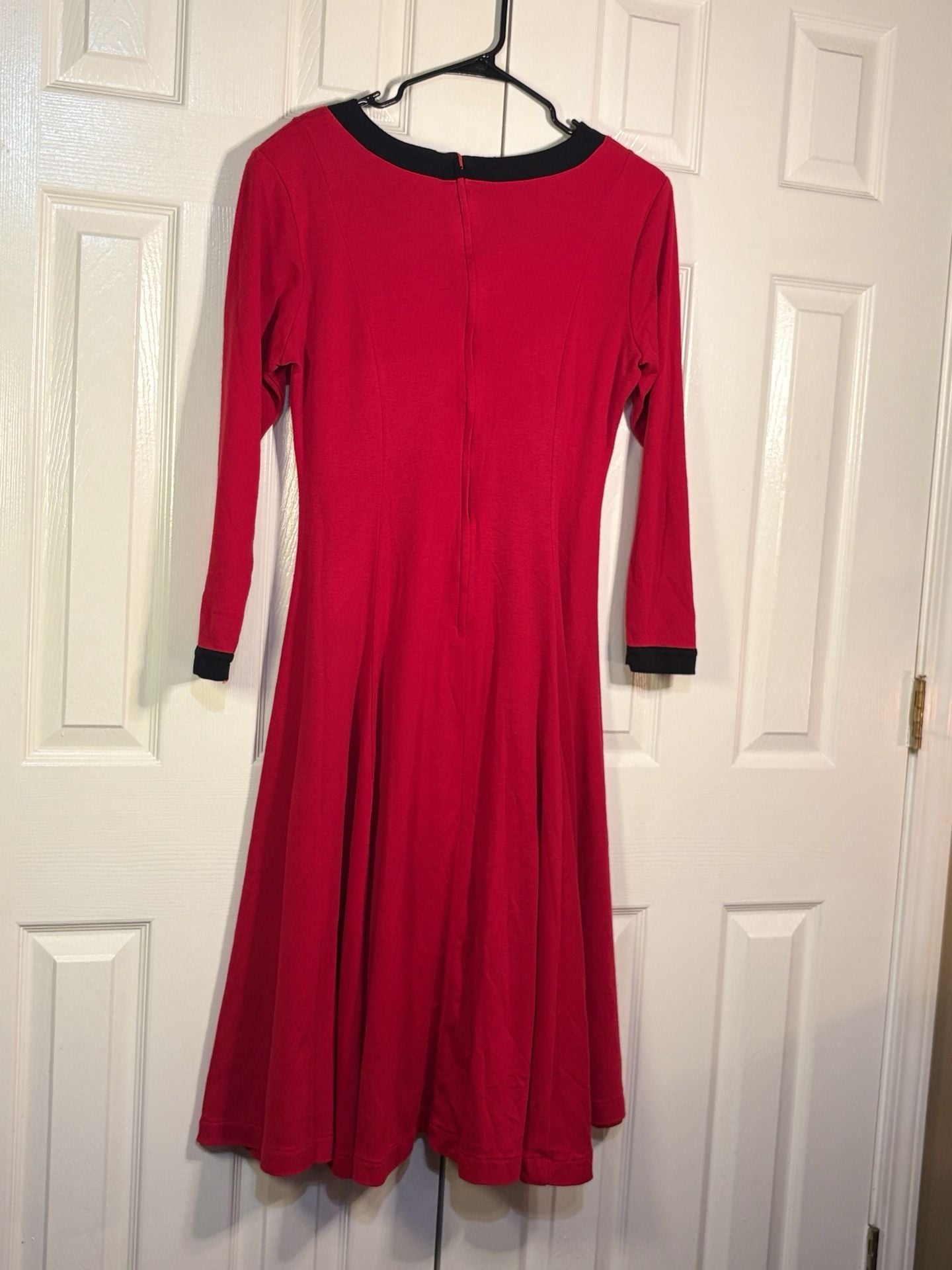 CGR Long Sleeve Fit and Flare Midi Dress Size M Red Black Trim 5