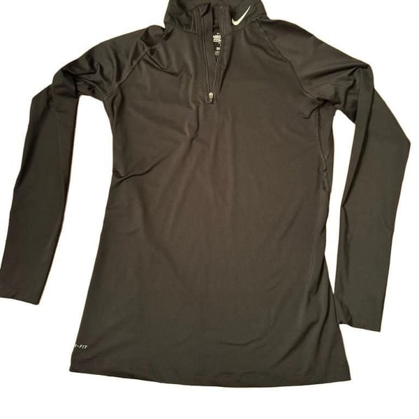 Nike Pro Combat Half Zip Size XL Black Dri-Fit Compression Shirt woman’s h1583