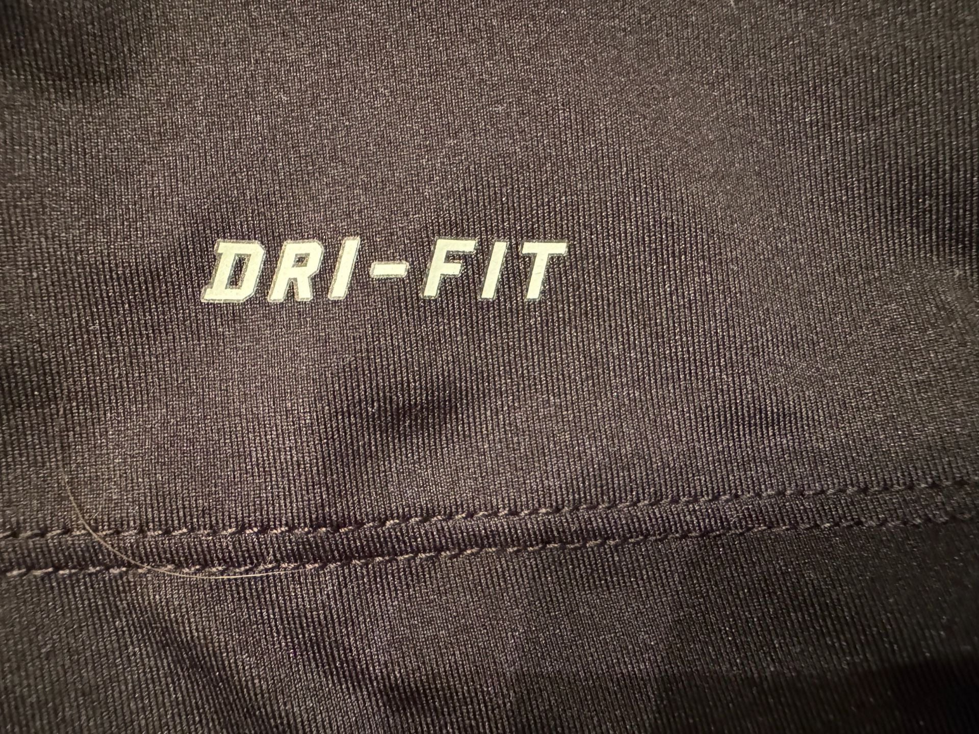 Nike Pro Combat Half Zip Size XL Black Dri-Fit Compression Shirt woman’s h1583 3