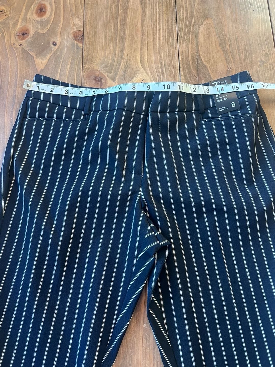 7th Avenue Design Studio Pinstripe Pants Size 8 Navy 7