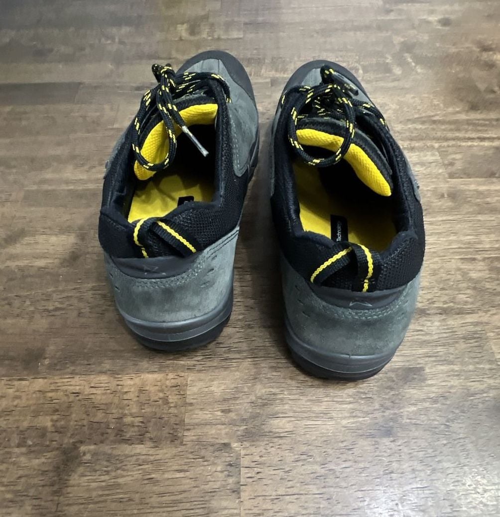 Ecco Offroad Waterproof Hiking Shoes Gray Gore-Tex 9.5/10 43 euro 7