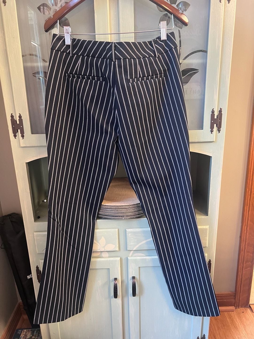 7th Avenue Design Studio Pinstripe Pants Size 8 Navy 5